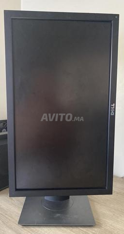Écran PC Dell LED avec Câble DVI avec Pied Pivotant - 2