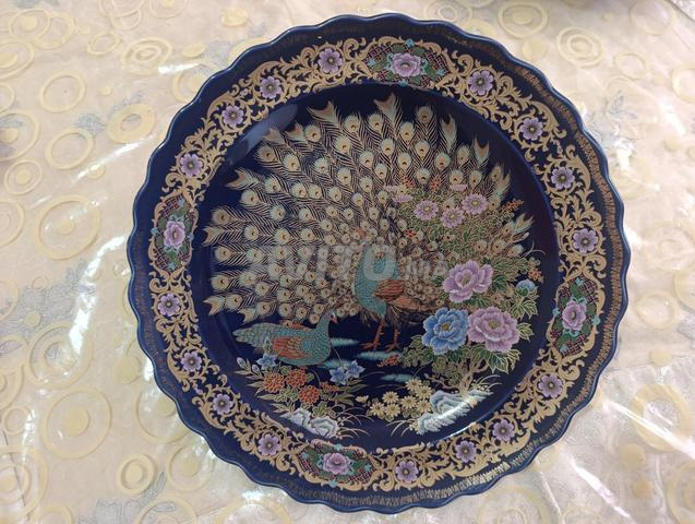 Plat paon bleu grande taille 40