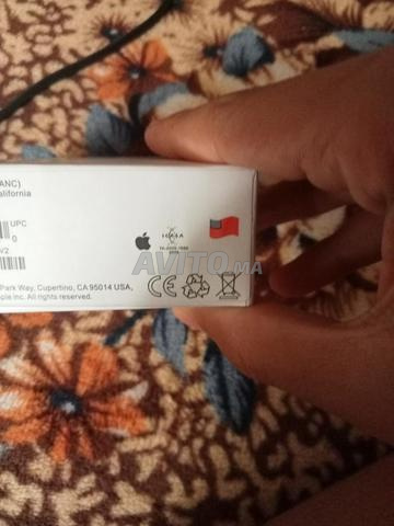 سماعات ممتازة من ابل - 2