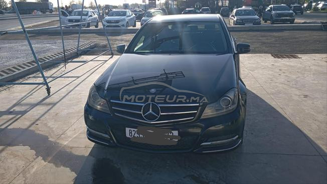 Mercedes-Benz 220 Diesel Automatique 2011 à Fès