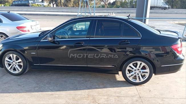Mercedes-Benz 220 Diesel Automatique 2011 à Fès