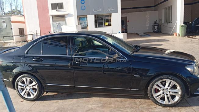 Mercedes-Benz 220 Diesel Automatique 2011 à Fès