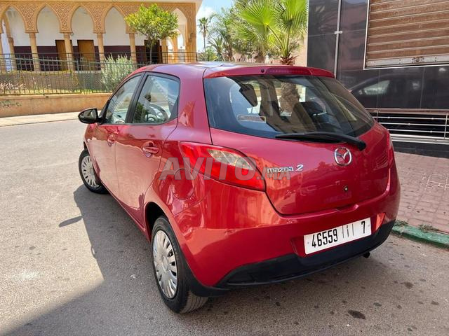 Mazda 2 modèle 2008, 200 km, essence, boîte manuelle - 2