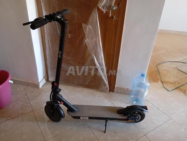 Trottinette électrique, vitesse 25km - 2