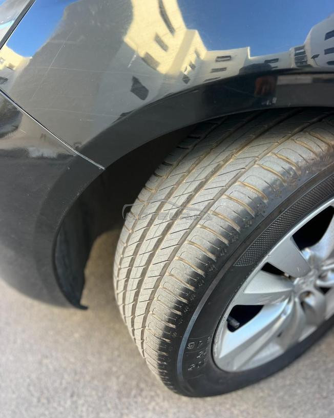 308 model 2015.  196km