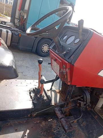 Tracteur Ferguson 435. Modèle 2003 - 2