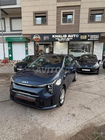 Kia Picanto Essence Automatique - 2