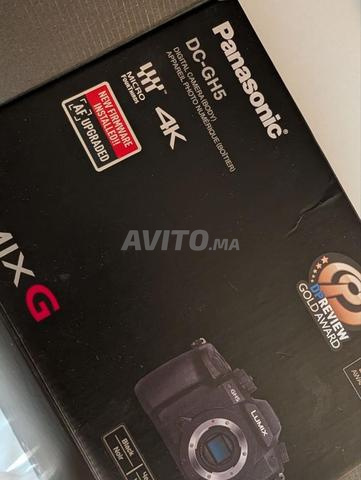 Panasonic GH5 avec objectifs et accessoires