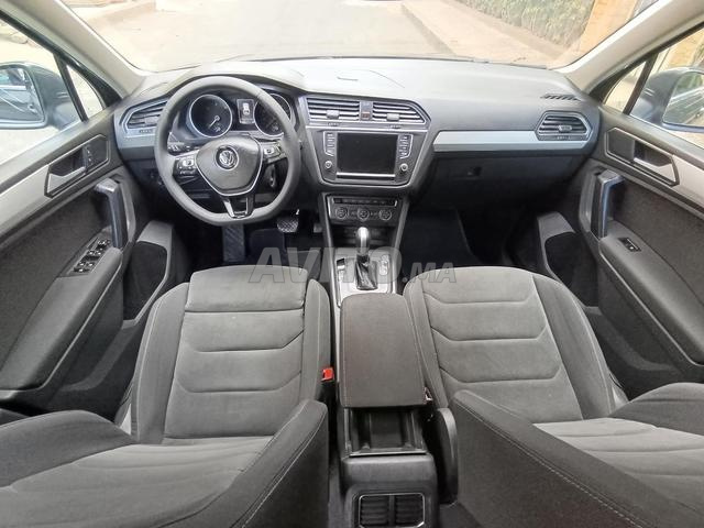 Volkswagen Tiguan - 2