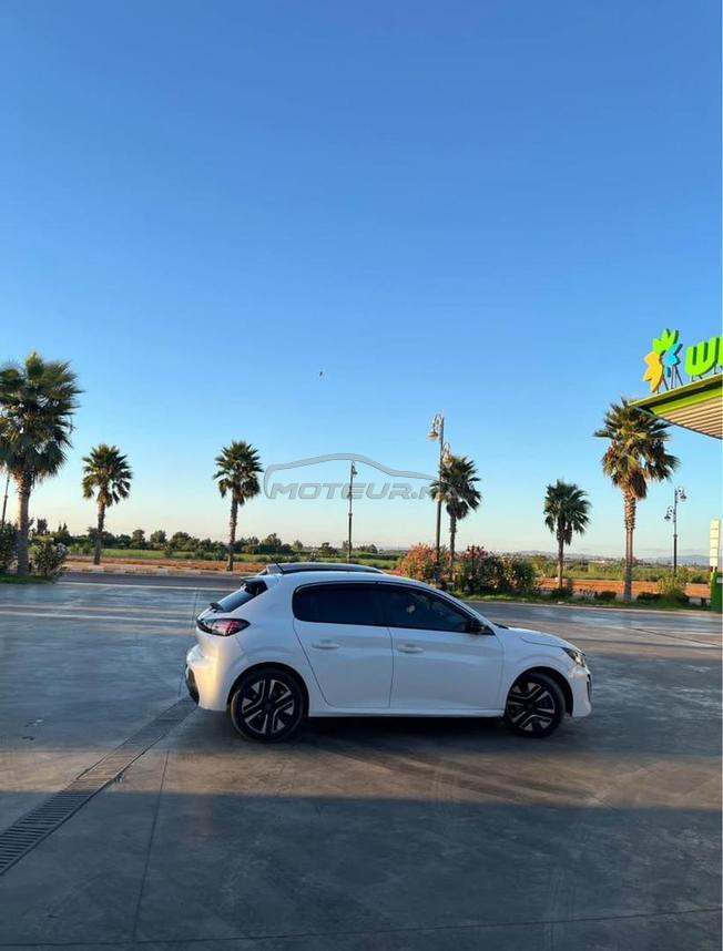 Peugeot 208 2024 