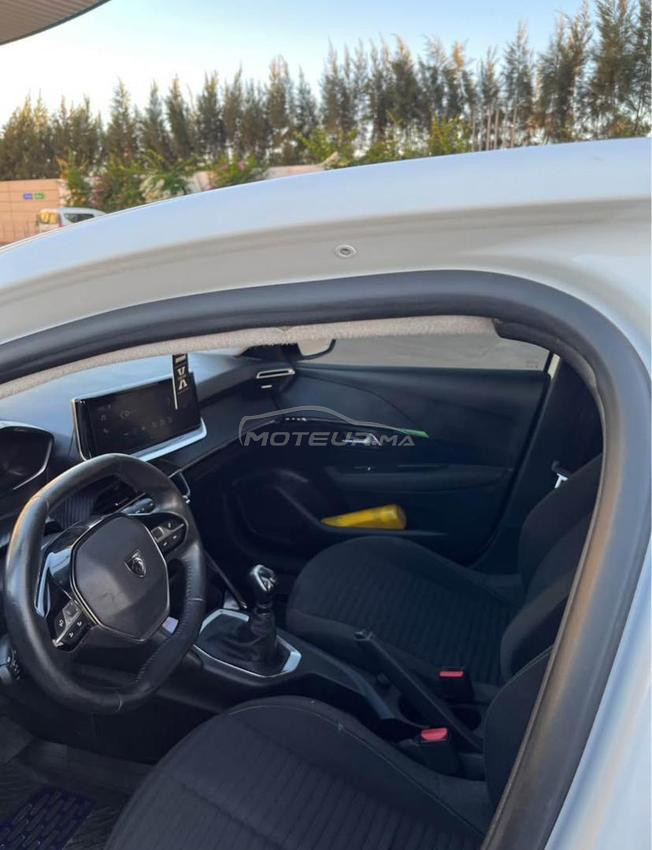 Peugeot 208 2024 