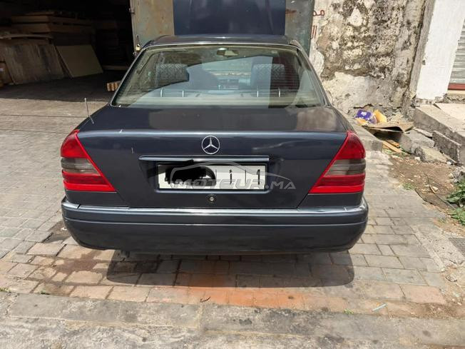 Mercedes C220