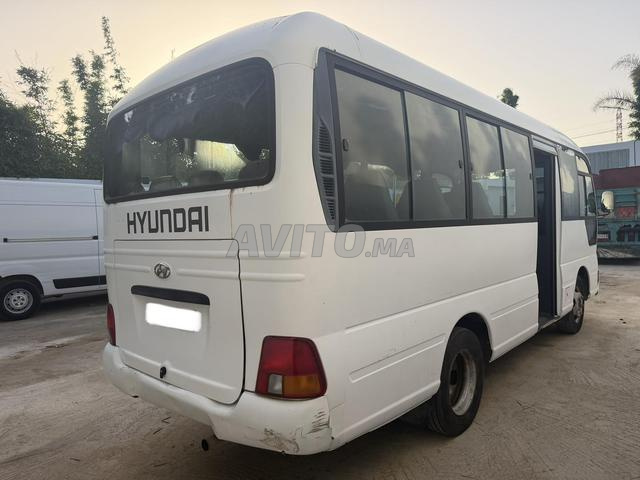 Hyundai County 25 places