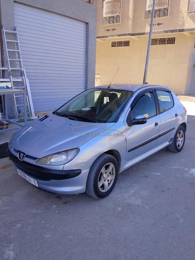 voiture Peugeot 206 propre à vendre