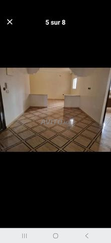 شقة للإيجار 230 متر مربع - 2