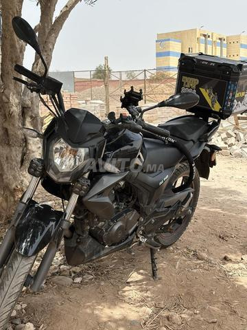 دراجة نارية QJ Moto 150cc لا تزال جديدة - 2