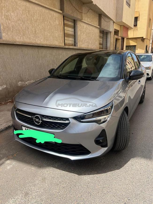 je met en vente ma voiture opel corsa
