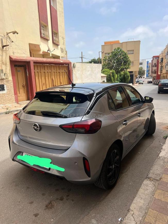 je met en vente ma voiture opel corsa