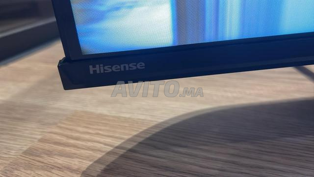 Hisense smart TV 58 pouces comme neuf avec carton - 2