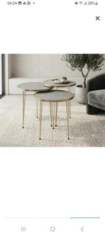 Table à trois pour le salon - 2