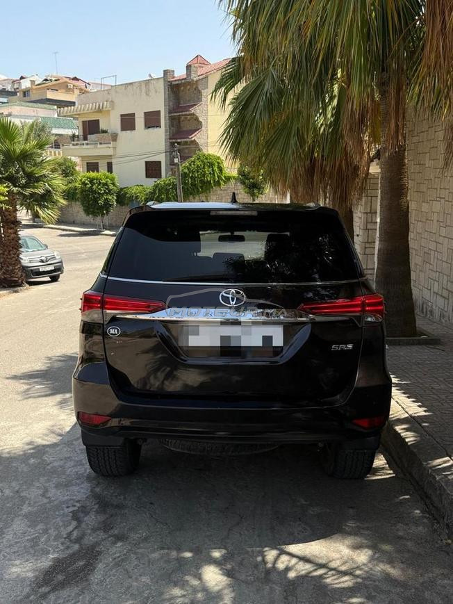 TOYOTA FORTUNER 