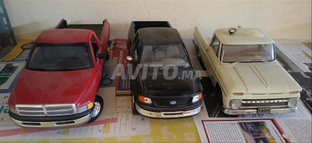 LOT de 3 modèles 1/18 - 2