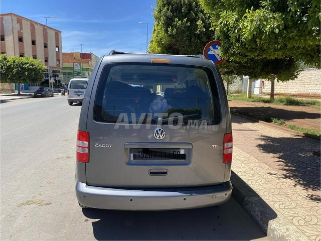 VOLKSWAGEN CADDY - 2