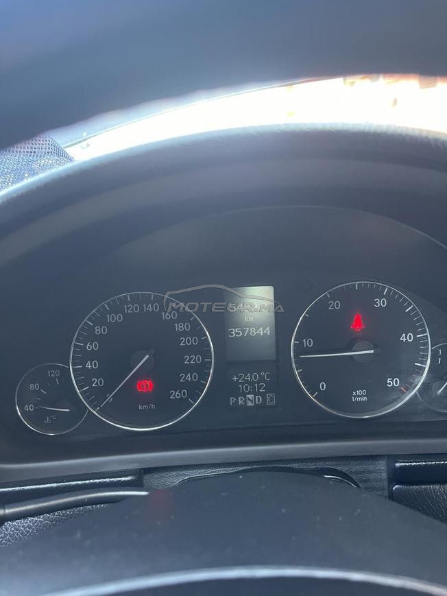 mercedes 220 à vendre en très bonne état 
