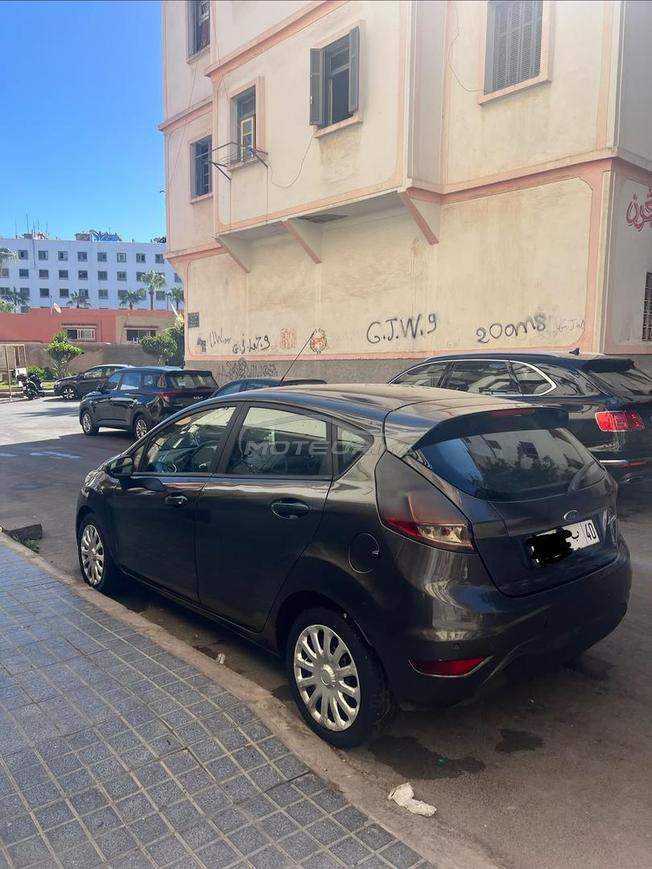 Ford fiesta faible kilometrage 