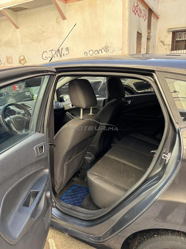 Ford fiesta faible kilometrage 