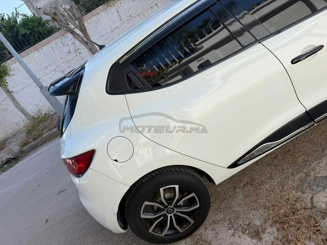 Clio 4 très bon état 