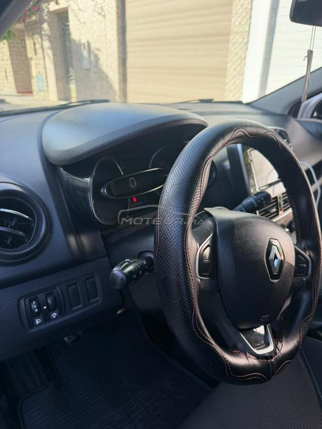 Clio 4 très bon état 