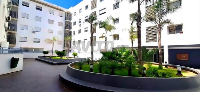 Bouskoura résidence fermée 4000 dh