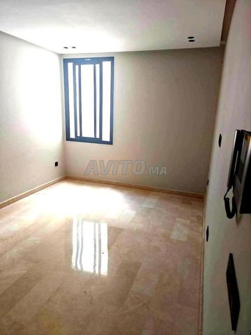 استوديو جديد المستشفيات 5300 درهم بالطابق الأرضي - 2