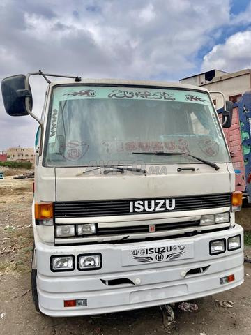 Camion Isuzu - 2