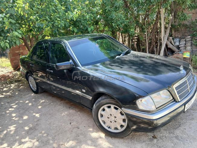 Mercedes-Benz 220 Diesel Manuelle 1997 à Oujda