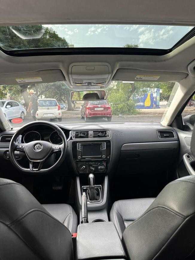 Volkswagen Jetta première main 2019