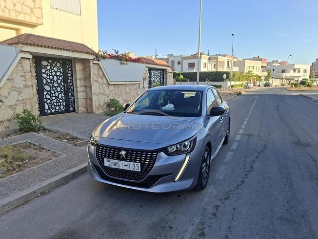 Peugeot 208 Diesel Manuelle 2023 à Agadir