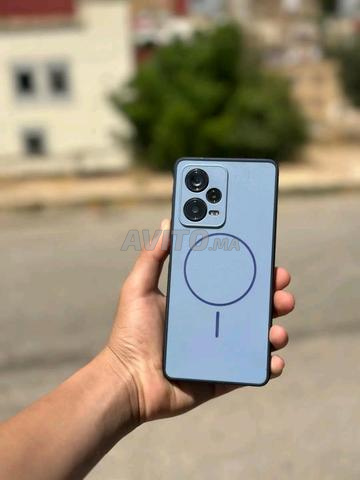 Redmi note 12 pro plus n9i 120w 256g 12 ram فاس