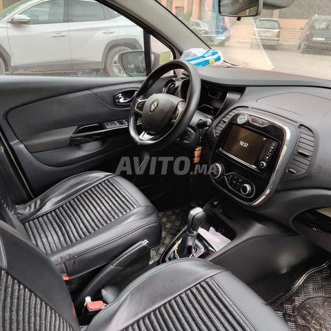 RENAULT CAPTUR À VENDRE - 2