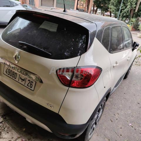 RENAULT CAPTUR À VENDRE