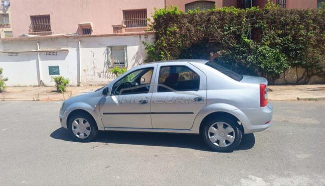 Dacia Logan modèle 2012