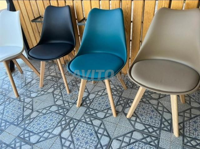Chaises Scandinaves Neuves prix Exceptionnel lot - 2