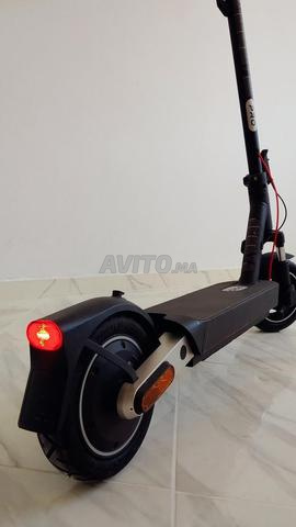 Trottinette électrique Xiaomi 5 Pro - 2