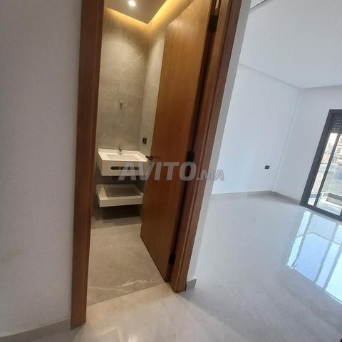 Appartement 81 m² 3 chambres 2 salles de bain ascenseur balcon Tanger Balia