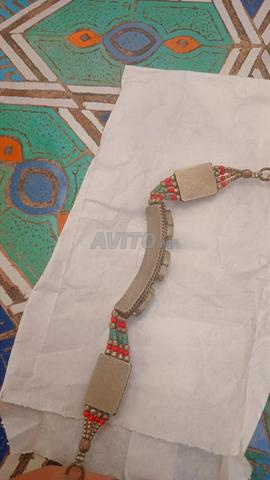 Bracelet en argent avec deux pierres turquoise - 2
