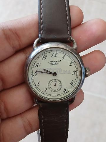 ساعة Fossil VT-2498 من التسعينيات