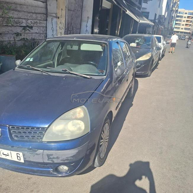 Renault Clio Essence Manuelle 2004 à Casablanca