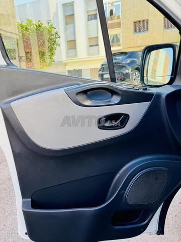 Renault Trafic Diesel Manuelle 2018 à Casablanca - 2