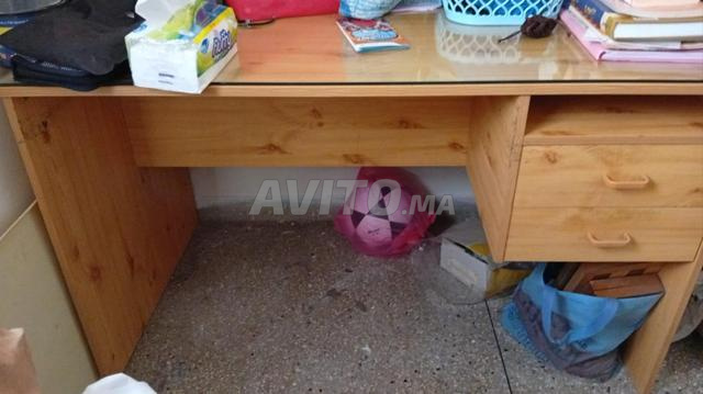 مكتبان للبيع بحالة جيدة - 2